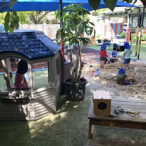 Kindisaurus Child Care Centre - Sunshine Coast Child Care 2
